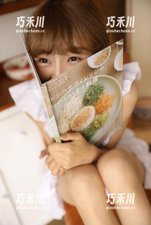 Hyoyeon (김효연)自拍作品大赏：宛如艺术品般的写真集，让人心动，速来下载！.txt